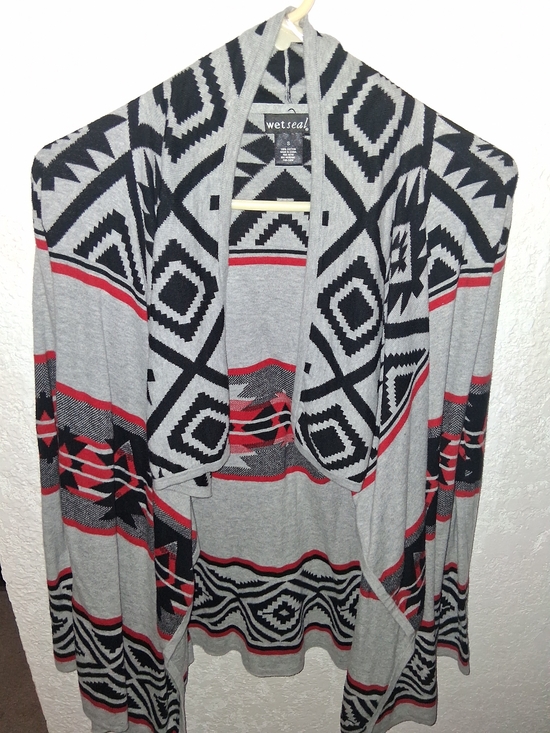 Wet Seal Sweaters - **Y2K**Wet Seal Black & Gray Geometric Open-Front Cardigan